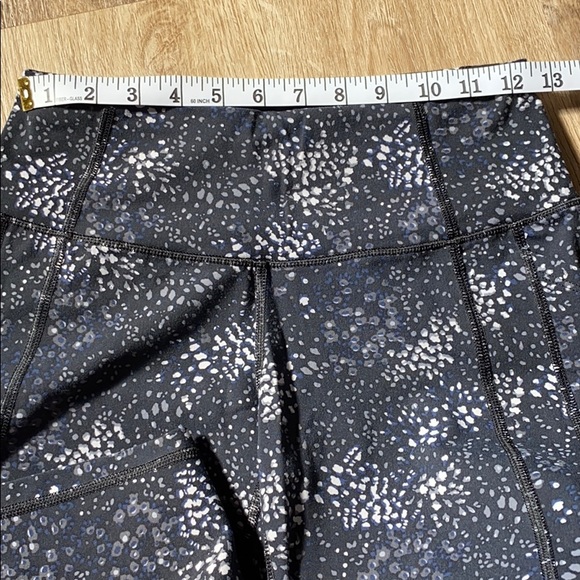 Victoria Secret KNOCKOUT Leggings - Picture 5 of 7